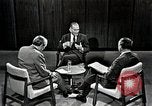 Immagine di Il senatore Fullbright United States USA, 1966, secondo 61 filmato di repertorio 65675026732