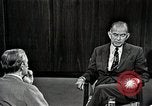 Immagine di SenatorFulbright United States USA, 1966, secondo 43 filmato di repertorio 65675026733