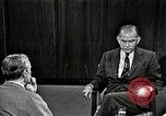 Immagine di SenatorFulbright United States USA, 1966, secondo 44 filmato di repertorio 65675026733