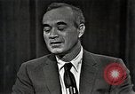 Immagine di Il senatore Fullbright United States USA, 1966, secondo 13 filmato di repertorio 65675026735