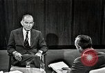 Immagine di Il senatore Fullbright United States USA, 1966, secondo 27 filmato di repertorio 65675026735