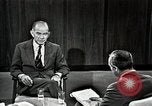 Immagine di Il senatore Fullbright United States USA, 1966, secondo 32 filmato di repertorio 65675026735