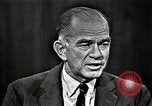 Immagine di Il senatore Fullbright United States USA, 1966, secondo 48 filmato di repertorio 65675026735