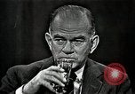 Immagine di Il senatore Fullbright United States USA, 1966, secondo 5 filmato di repertorio 65675026736