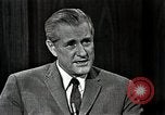 Immagine di Il senatore Fullbright United States USA, 1966, secondo 26 filmato di repertorio 65675026736