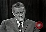 Immagine di Il senatore Fullbright United States USA, 1966, secondo 28 filmato di repertorio 65675026736
