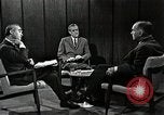 Immagine di Il senatore Fullbright United States USA, 1966, secondo 46 filmato di repertorio 65675026736
