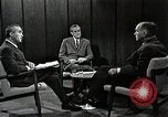 Immagine di Il senatore Fullbright United States USA, 1966, secondo 47 filmato di repertorio 65675026736