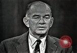 Immagine di Il senatore Fullbright United States USA, 1966, secondo 52 filmato di repertorio 65675026736