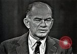 Immagine di Il senatore Fullbright United States USA, 1966, secondo 55 filmato di repertorio 65675026736