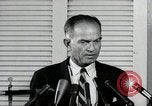 Image Le sénateur Fulbright United States USA, 1966, de la seconde 13 séquences d'archives historiques vidéo 65675026742