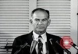 Image Le sénateur Fulbright United States USA, 1966, de la seconde 56 séquences d'archives historiques vidéo 65675026742