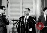 Immagine di Il senatore Fullbright United States USA, 1966, secondo 49 filmato di repertorio 65675026743