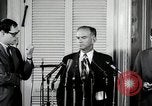 Immagine di Il senatore Fullbright United States USA, 1966, secondo 52 filmato di repertorio 65675026743