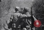 Standbild Alliierte Kriegsgefangene gerettet aus japanischen Cabanatuan Gefangenenlager Luzon Philippinen, 1945, aus Sekunde 40 historischem Filmmaterial Videoclip 65675026771