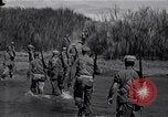 Immagine di Prigionieri liberati Cebu Filippine, 1945, secondo 6 filmato di repertorio 65675026772