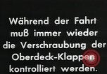 Standbild Deutsche U-Boot in Zweiten Weltkrieg Atlantik, 1941, aus Sekunde 33 historischem Filmmaterial Videoclip 65675026785