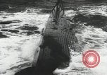 Standbild Deutsche U-Boot in Zweiten Weltkrieg Atlantik, 1941, aus Sekunde 44 historischem Filmmaterial Videoclip 65675026785