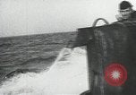 Standbild Deutsche U-Boot in Zweiten Weltkrieg Atlantik, 1941, aus Sekunde 54 historischem Filmmaterial Videoclip 65675026785
