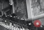 Immagine di Libri in tedesco Stoccolma SVEZIA, 1941, secondo 9 filmato di repertorio 65675026793