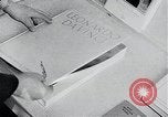 Immagine di Libri in tedesco Stoccolma SVEZIA, 1941, secondo 31 filmato di repertorio 65675026793