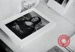 Immagine di Libri in tedesco Stoccolma SVEZIA, 1941, secondo 32 filmato di repertorio 65675026793
