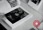 Immagine di Libri in tedesco Stoccolma SVEZIA, 1941, secondo 34 filmato di repertorio 65675026793