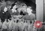 Immagine di Foglie di tabacco Norvegia, 1941, secondo 18 filmato di repertorio 65675026794