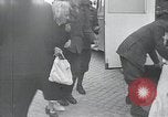 Image civils blessés Italie, 1943, de la seconde 14 séquences d'archives historiques vidéo 65675026804