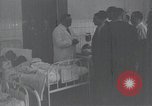 Image civils blessés Italie, 1943, de la seconde 15 séquences d'archives historiques vidéo 65675026804