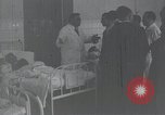 Image civils blessés Italie, 1943, de la seconde 16 séquences d'archives historiques vidéo 65675026804