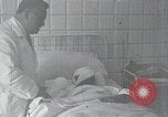 Image civils blessés Italie, 1943, de la seconde 21 séquences d'archives historiques vidéo 65675026804