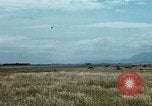 Standbild AC-119K Vietnam Phan Rang Air Base, 1969, aus Sekunde 15 historischem Filmmaterial Videoclip 65675026809