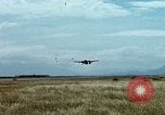 Standbild AC-119K Vietnam Phan Rang Air Base, 1969, aus Sekunde 22 historischem Filmmaterial Videoclip 65675026809