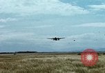 Standbild AC-119K Vietnam Phan Rang Air Base, 1969, aus Sekunde 23 historischem Filmmaterial Videoclip 65675026809