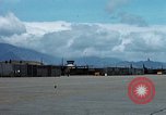 Standbild AC-119K Vietnam Phan Rang Air Base, 1969, aus Sekunde 45 historischem Filmmaterial Videoclip 65675026809