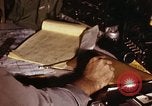Immagine di AC-119K che mostra il navigatore Phan Rang Vietnam, 1970, secondo 13 filmato di repertorio 65675026822
