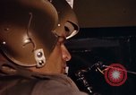 Immagine di AC-119K che mostra il navigatore Phan Rang Vietnam, 1970, secondo 21 filmato di repertorio 65675026822