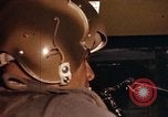 Immagine di AC-119K che mostra il navigatore Phan Rang Vietnam, 1970, secondo 30 filmato di repertorio 65675026822