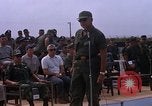 Standbild Dr Seamans Soc Trang Air Base Vietnam, 1970, aus Sekunde 17 historischem Filmmaterial Videoclip 65675026830