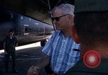 Standbild Dr Seamans Abreise Phan Rang Air Base Vietnam, 1970, aus Sekunde 38 historischem Filmmaterial Videoclip 65675026831