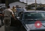 Standbild Dr Seamans präsentiert silberne Sterne Tan Son Nhut Vietnam, 1970, aus Sekunde 17 historischem Filmmaterial Videoclip 65675026832