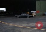 Standbild Dr Seamans präsentiert silberne Sterne Tan Son Nhut Vietnam, 1970, aus Sekunde 38 historischem Filmmaterial Videoclip 65675026832