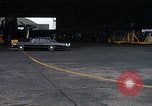 Standbild Dr Seamans präsentiert silberne Sterne Tan Son Nhut Vietnam, 1970, aus Sekunde 40 historischem Filmmaterial Videoclip 65675026832