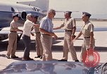 Standbild Dr Seamans Anreise Phan Rang Vietnam, 1970, aus Sekunde 31 historischem Filmmaterial Videoclip 65675026834