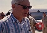 Standbild Dr Seamans Anreise Phan Rang Vietnam, 1970, aus Sekunde 36 historischem Filmmaterial Videoclip 65675026834