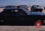 Standbild Dr Seamans Inspektion alert Kleiderbügel Phan Rang Vietnam, 1970, aus Sekunde 9 historischem Filmmaterial Videoclip 65675026835