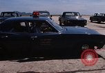 Standbild Dr Seamans Inspektion alert Kleiderbügel Phan Rang Vietnam, 1970, aus Sekunde 10 historischem Filmmaterial Videoclip 65675026835