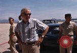 Standbild Dr Seamans Inspektion alert Kleiderbügel Phan Rang Vietnam, 1970, aus Sekunde 17 historischem Filmmaterial Videoclip 65675026835