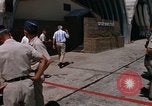 Standbild Dr Seamans Inspektion alert Kleiderbügel Phan Rang Vietnam, 1970, aus Sekunde 62 historischem Filmmaterial Videoclip 65675026835